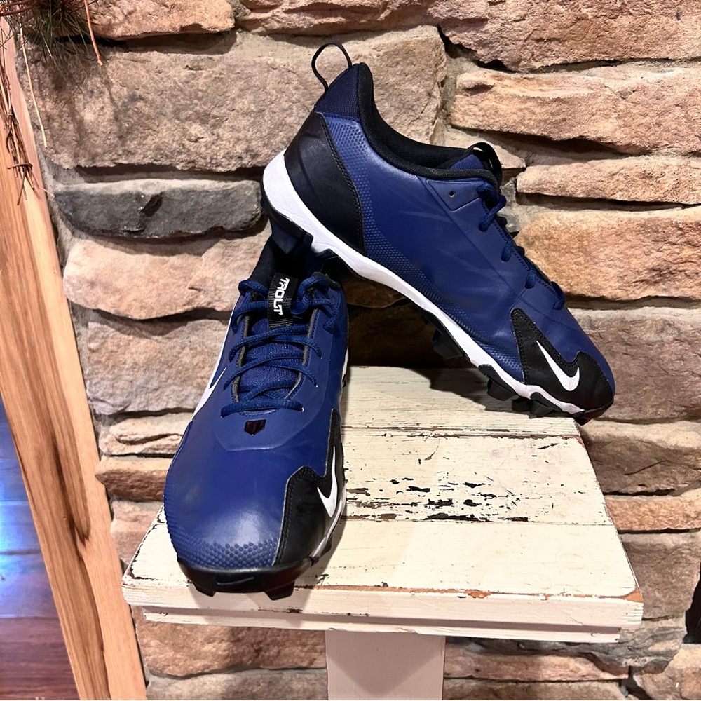 Nike Men's Athletic Cleats Blue Black White